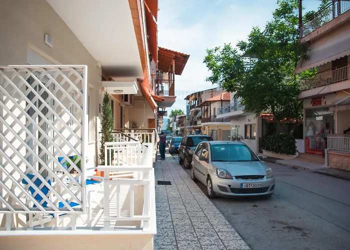 Central Apartments * Σταυρός